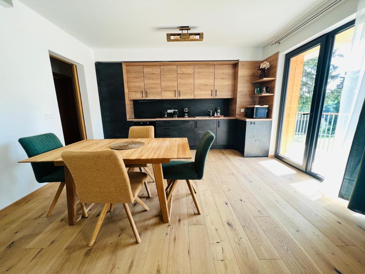 Family 2 Bedroom Ski&Bike Apartment With Terrase Janské Lázně Exterior foto